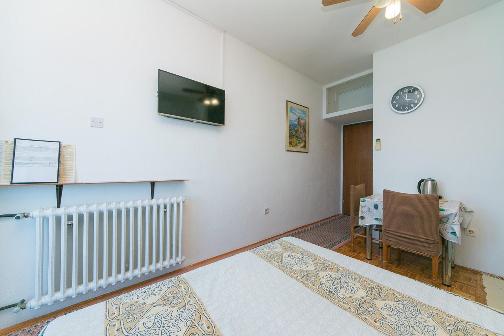 Apartments By The Sea Brist, Makarska - 15714 โปดาซา ห้อง รูปภาพ